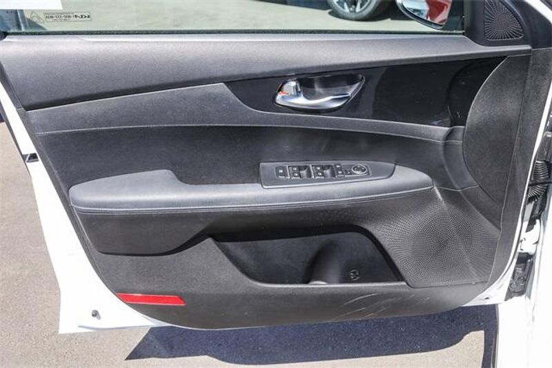 2023 Kia Forte GT-LineImage 22