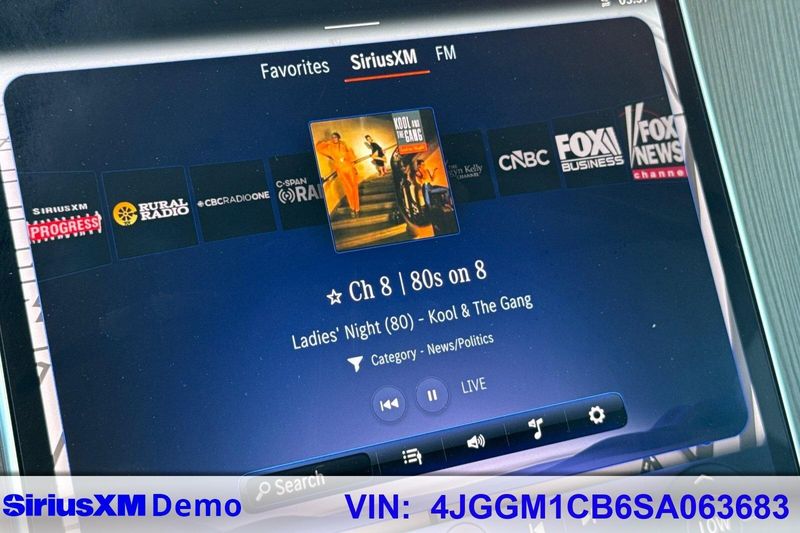 Used 2025 Mercedes-Benz EQE 350 SUVImage 36