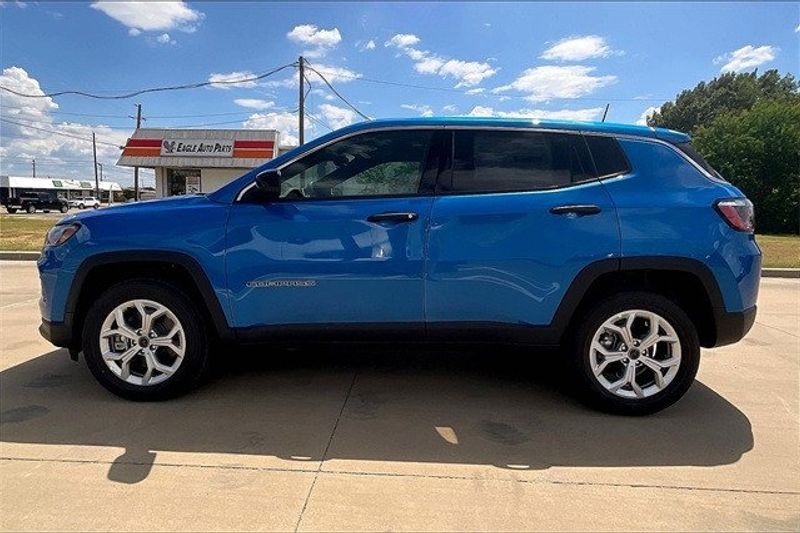 2025 Jeep Compass Sport 4x4Image 14