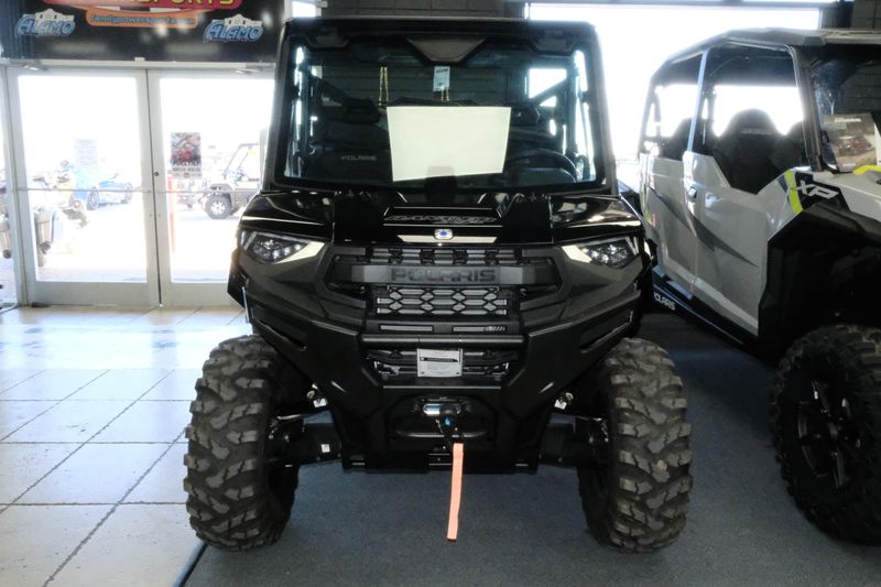 2025 Polaris RANGER XP 1000 PREMIUM  ONYX BLACK PremiumImage 22