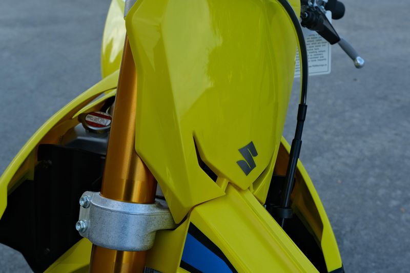 NEW 2026 SUZUKI RMZ450 Image 9