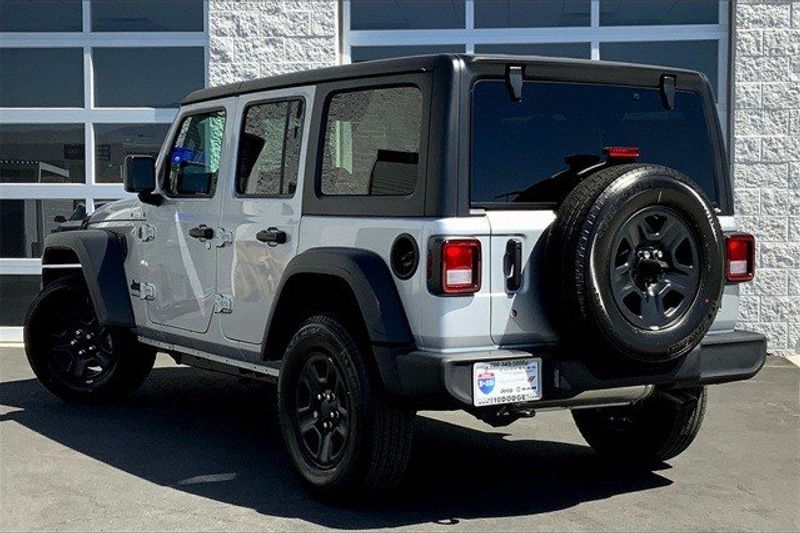 2023 Jeep Wrangler Unlimited SportImage 2
