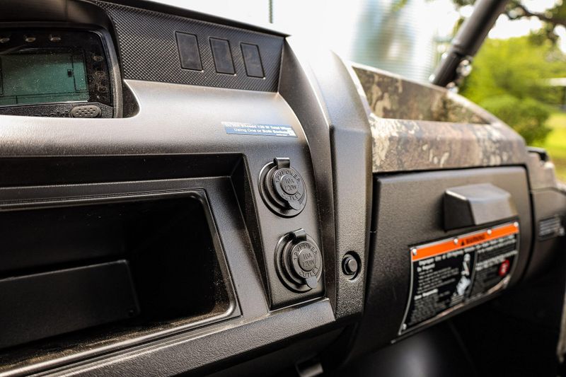 NEW 2026 KAWASAKI MULE PROFXT 1000 LE CAMO Image 9