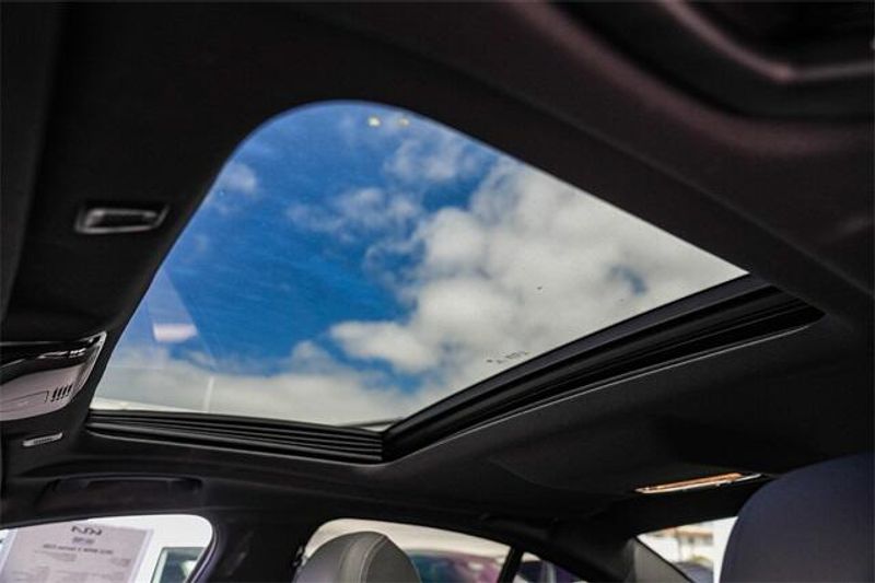 2022 BMW 5 Series 530iImage 26