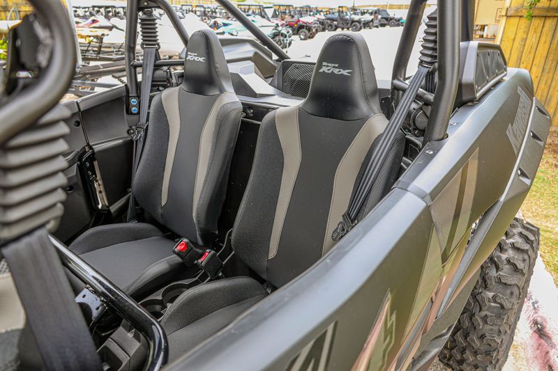NEW 2026 KAWASAKI TERYX KRX4 1000 BLACKOUT EDITION Image 17