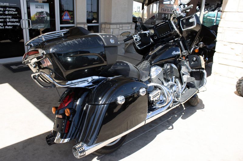 USED 2017 INDIAN MOTORCYCLE ROADMASTER BASE Image 12