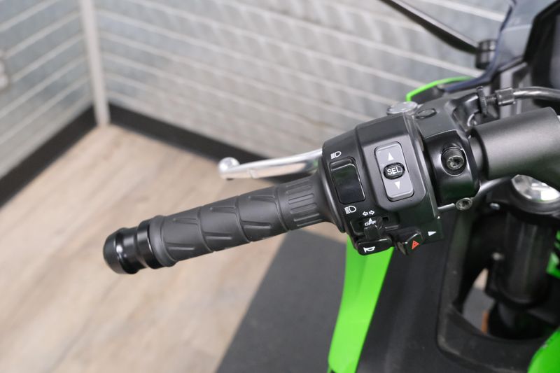 USED 2026 KAWASAKI NINJA 650 ABS Image 17