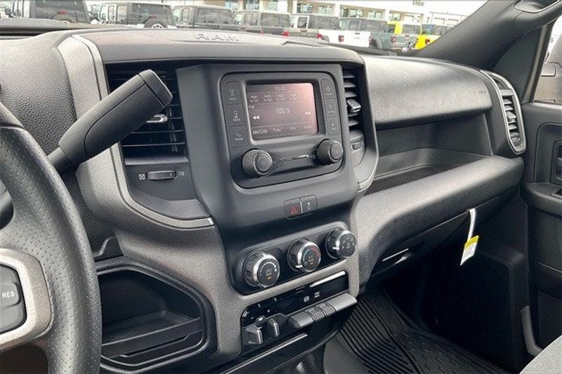 2024 RAM 2500 Tradesman Crew Cab 4x4 6