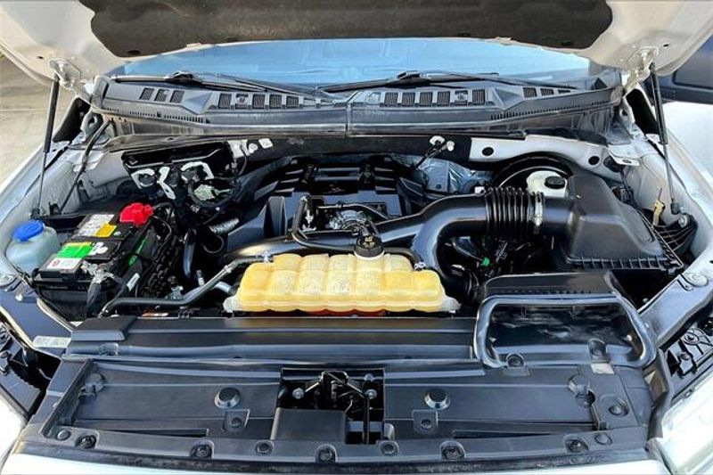 Used 2018 Ford F-150 XLImage 9