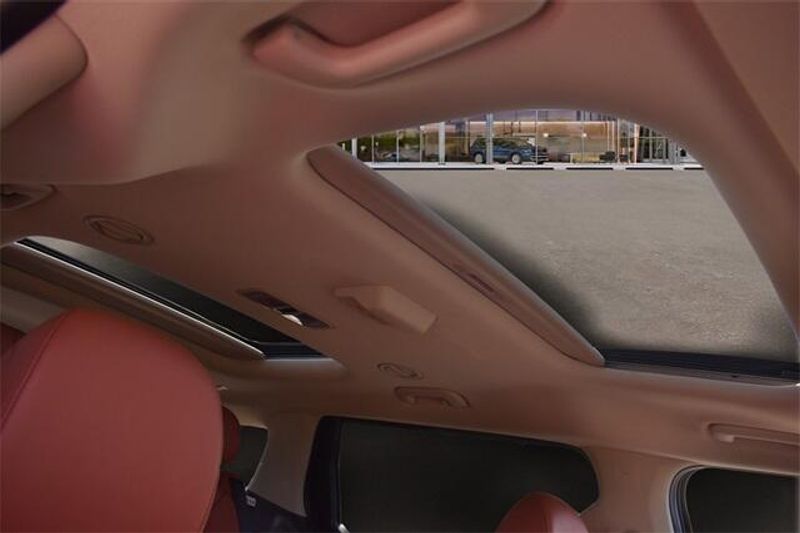 New 2026 Kia Carnival Hybrid SX PrestigeImage 12