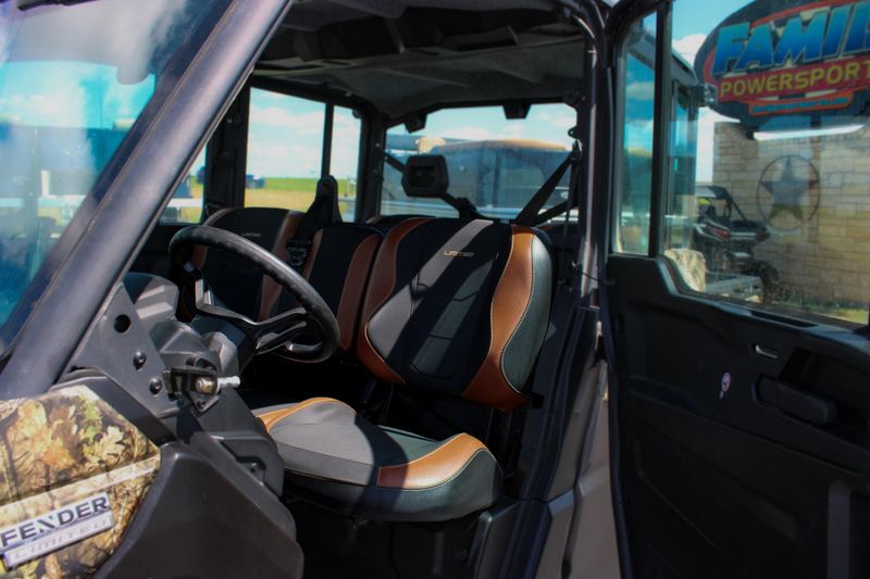 2023 Can-Am DEFENDER MAX LTD HD10 BACKWOODS CAMO Image 18