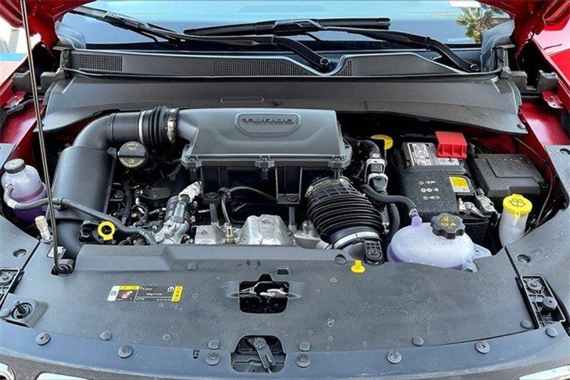 2023 Jeep Compass Latitude Lux 4x4Image 9