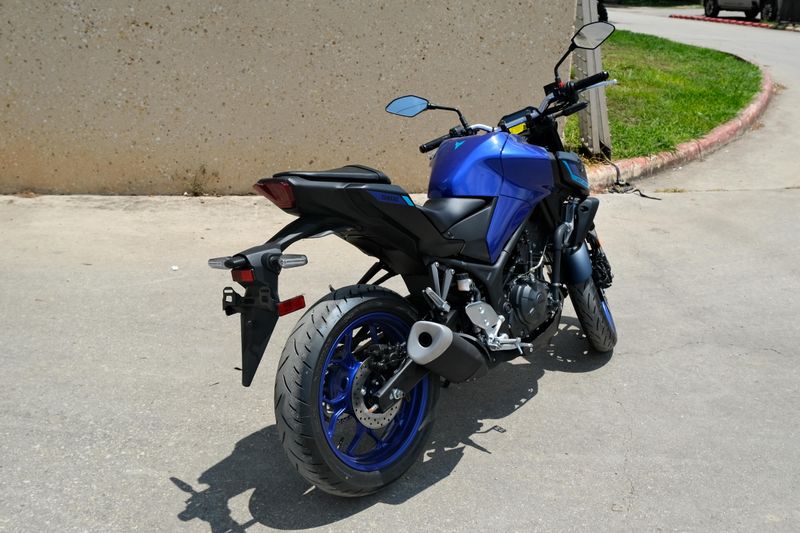 2025 Yamaha MT03 TEAM BLUE Image 3
