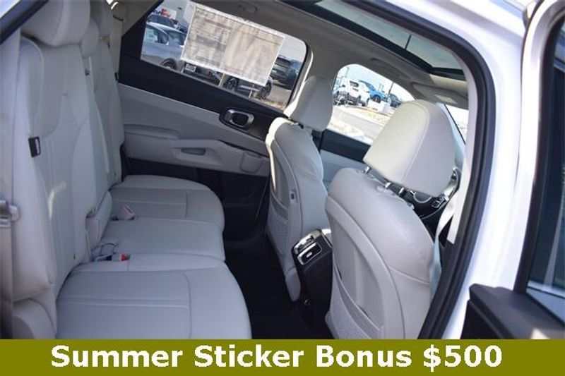 2025 Kia Sorento SImage 14