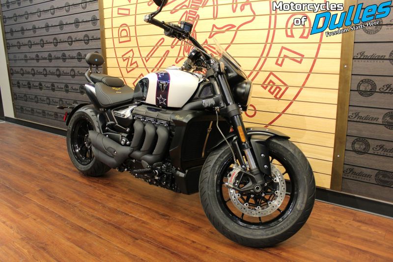 2025 Triumph Rocket 3 GT Evel Knievel Image 2