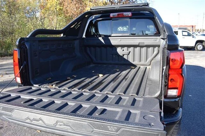 Used 2025 Chevrolet Colorado ZR2Image 17