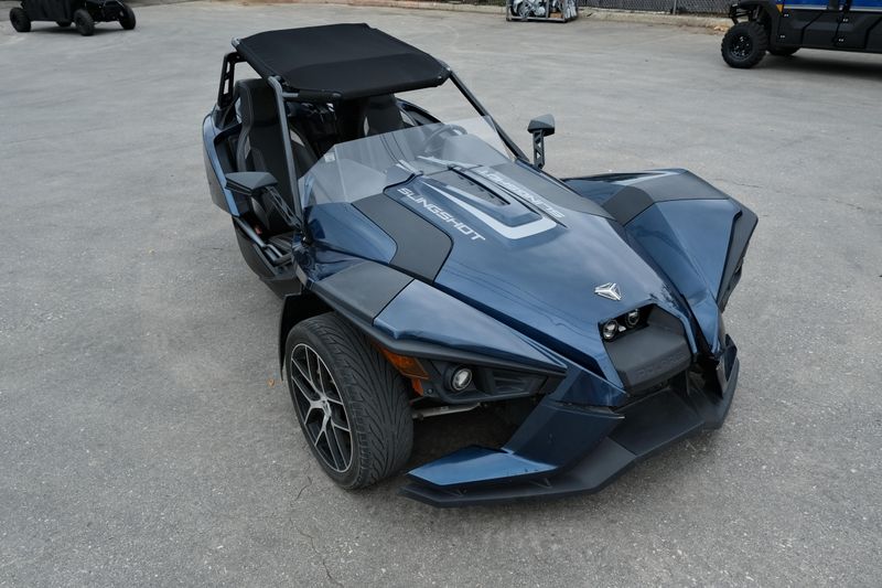 USED 2019 POLARIS SLINGSHOT SL Image 1