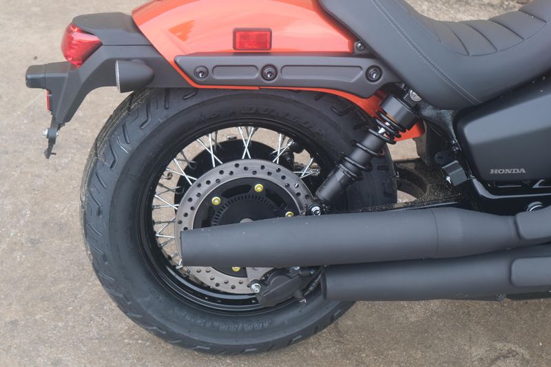 2025 Honda SHADOW PHANTOM FLARE ORANGE METALLIC Image 10