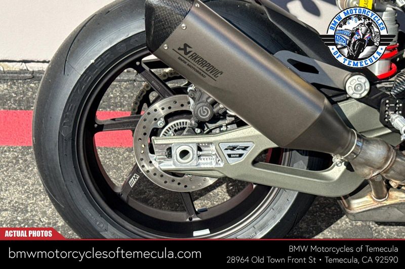 2026 BMW S 1000 RRImage 14