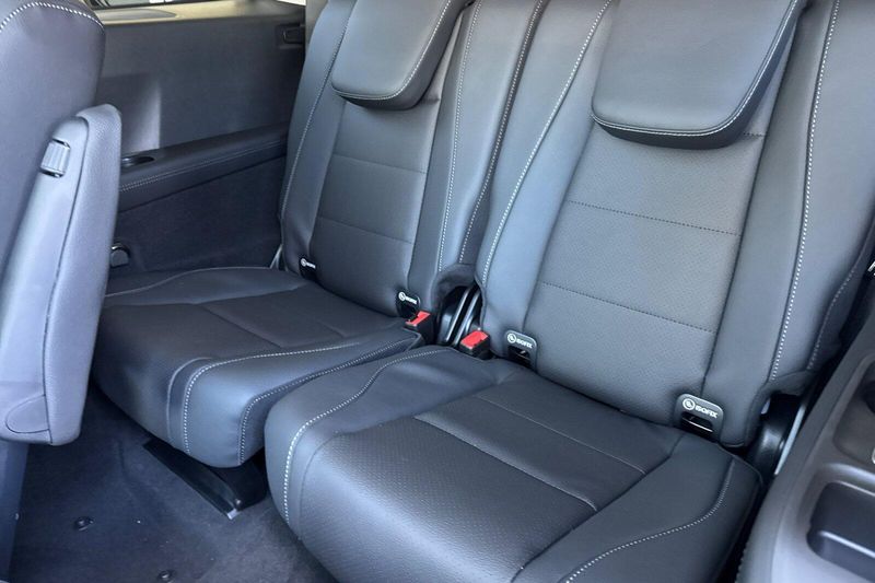 New 2026 Mercedes-Benz GLS 450Image 12