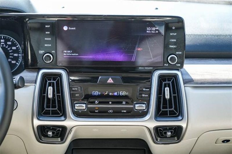 Used 2022 Kia Sorento EXImage 15