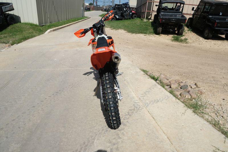 2025 KTM 250XCFImage 6