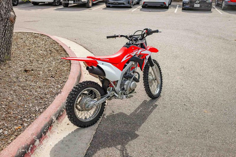 USED 2021 HONDA CRF 125F Image 7
