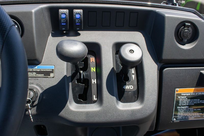 NEW 2027 KAWASAKI MULE SX 4X4 XC LE Image 12