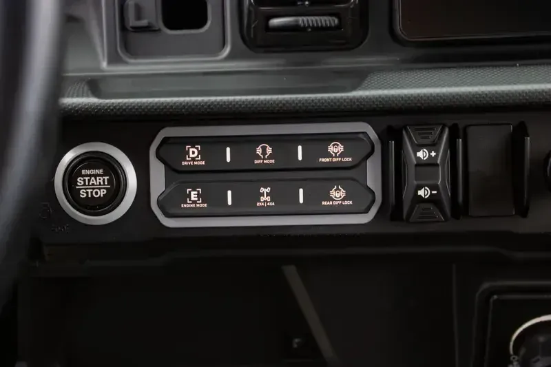 NEW 2026 CAN-AM DEFENDER MAX LIMITED CAB HD11 Image 19