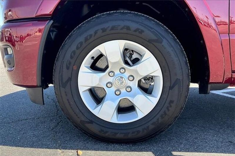 New 2025 RAM 1500 Big Horn Crew Cab 4x4 6