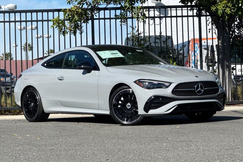 New 2026 Mercedes-Benz CLE 450Image 2