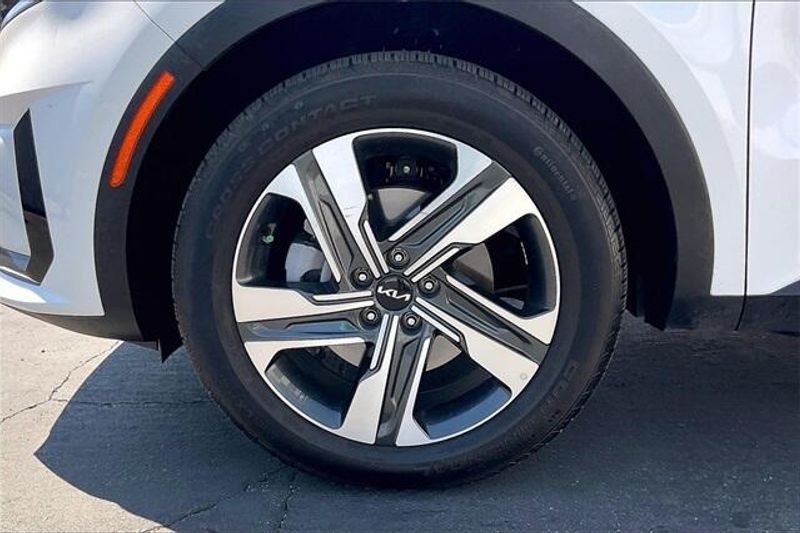 2024 Kia Sorento Hybrid EXImage 8