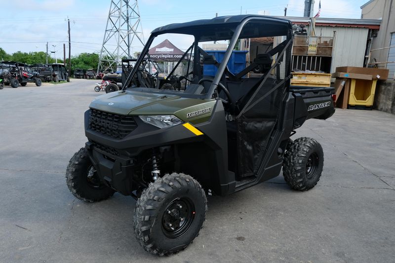 NEW 2026 POLARIS RANGER 1000 Image 7