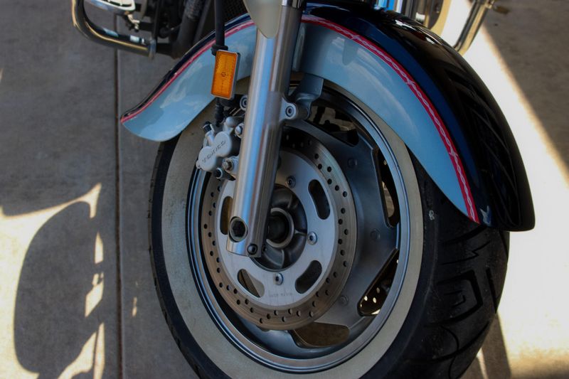 2008 Kawasaki VULCAN 1600 NOMAD BLUE SILVER Image 17