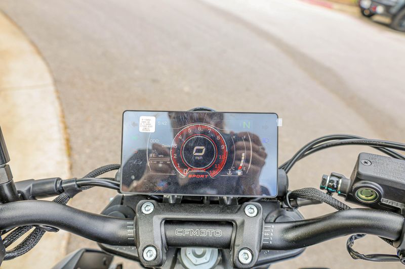 NEW 2026 CFMOTO 300NK Image 23