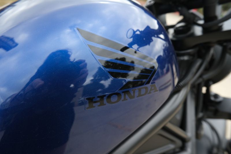 2021 Honda REBEL 300 ABS PEARL BLUEImage 14