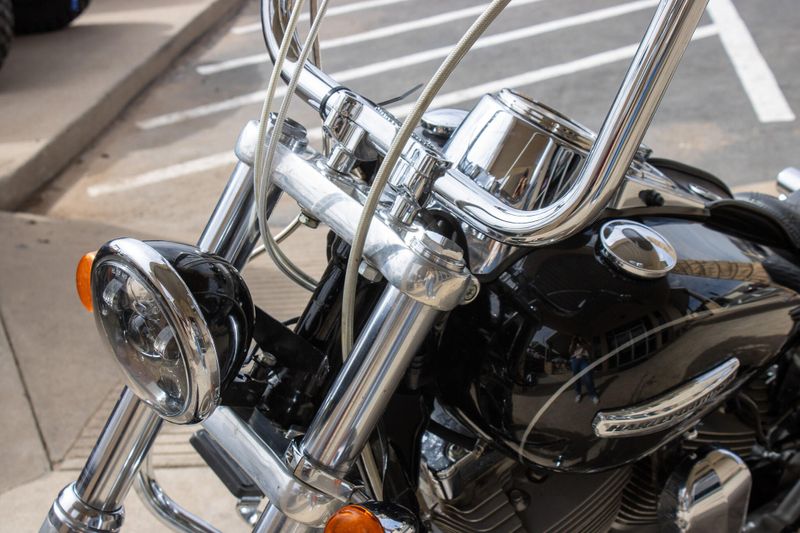 USED 2009 HARLEY DYNA SUPER GLIDE Image 22