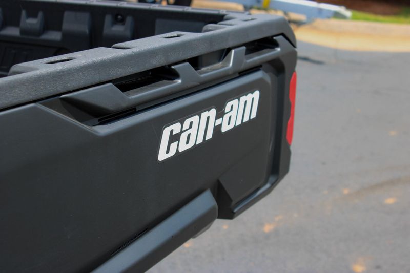 2025 Can-Am DEFENDER MAX DPS HD7 WILDLAND CAMO Image 14