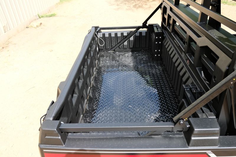 NEW 2026 KAWASAKI MULE PROFXT 820 EPS Image 13