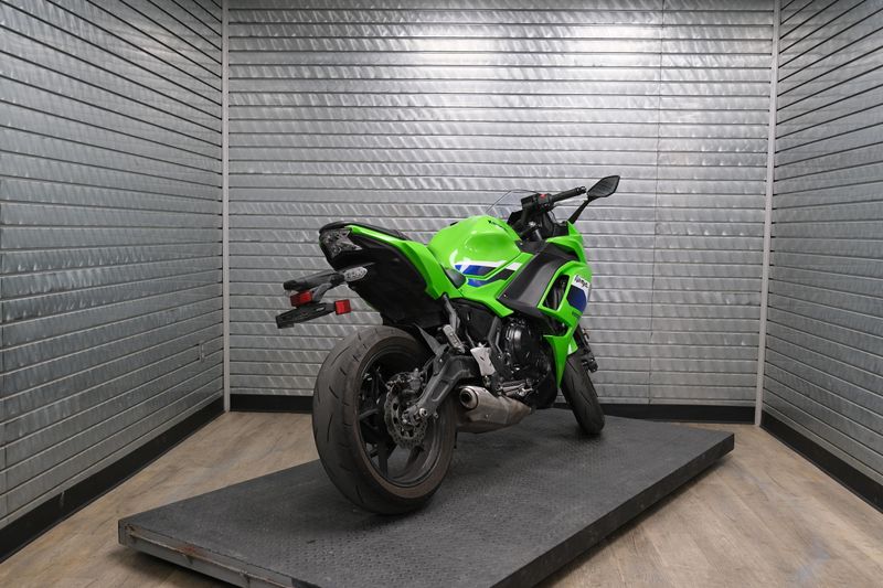 USED 2026 KAWASAKI NINJA 650 ABS Image 3