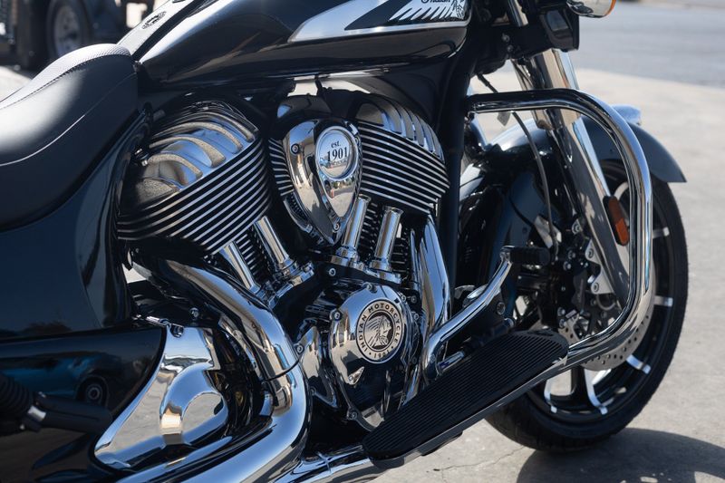 2023 INDIAN MOTORCYCLE CHIEFTAIN LIMITED BLACK METALLIC 49STImage 18