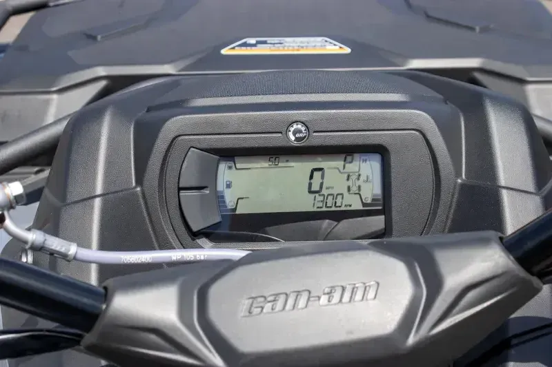 NEW 2026 CAN-AM OUTLANDER MAX DPS 700 Image 13