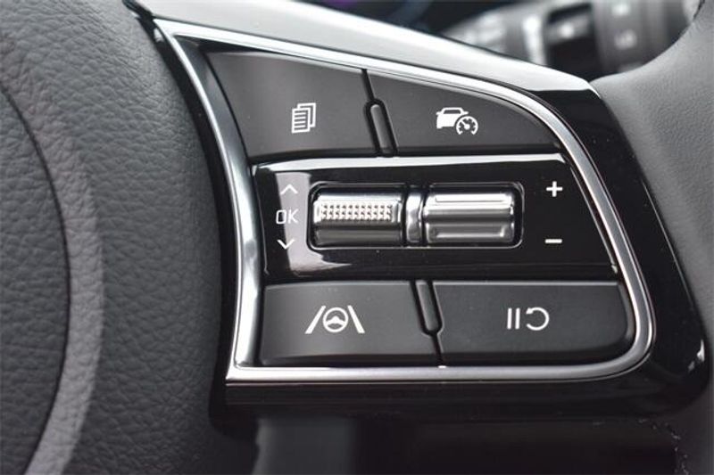2025 Kia Seltos SImage 23