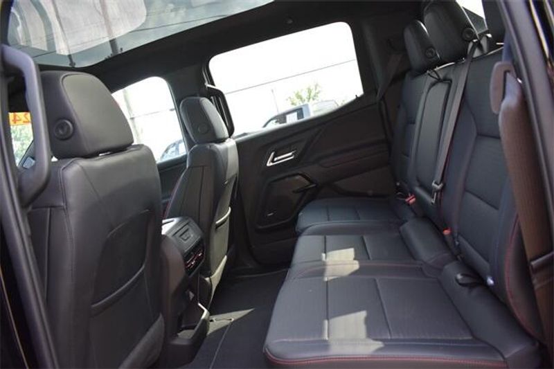 New 2024 Chevrolet Silverado EV RSTImage 22