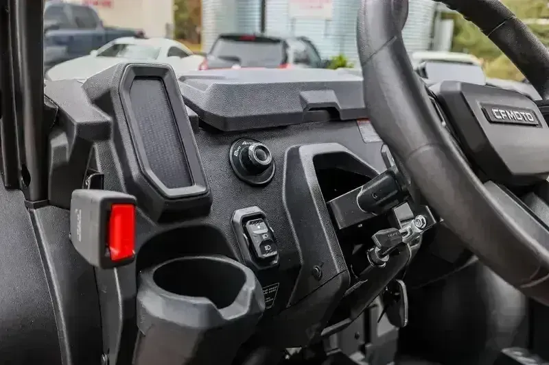 NEW 2026 CFMOTO UFORCE U10 XL PRO Image 17