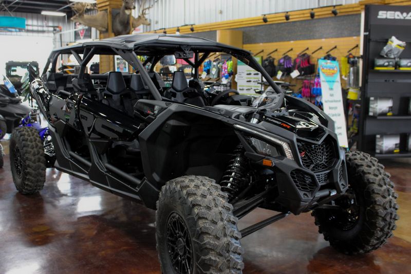 2025 Can-Am MAVERICK X3 MAX X RS TURBO RR TRIPLE BLACK Image 1