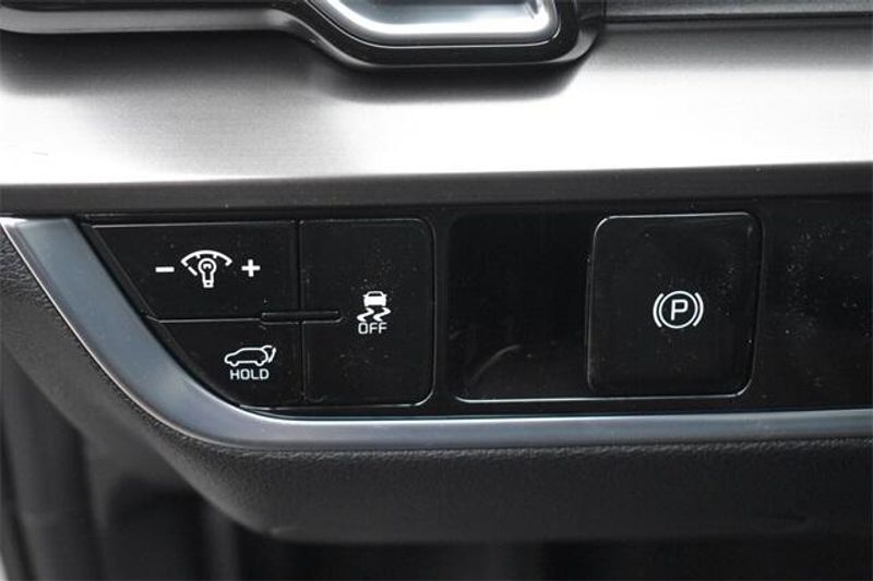 2025 Kia Sportage EXImage 23