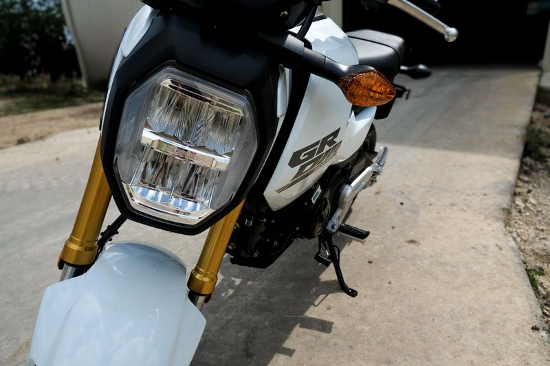 2025 Honda GROM PEARL WHITEImage 5