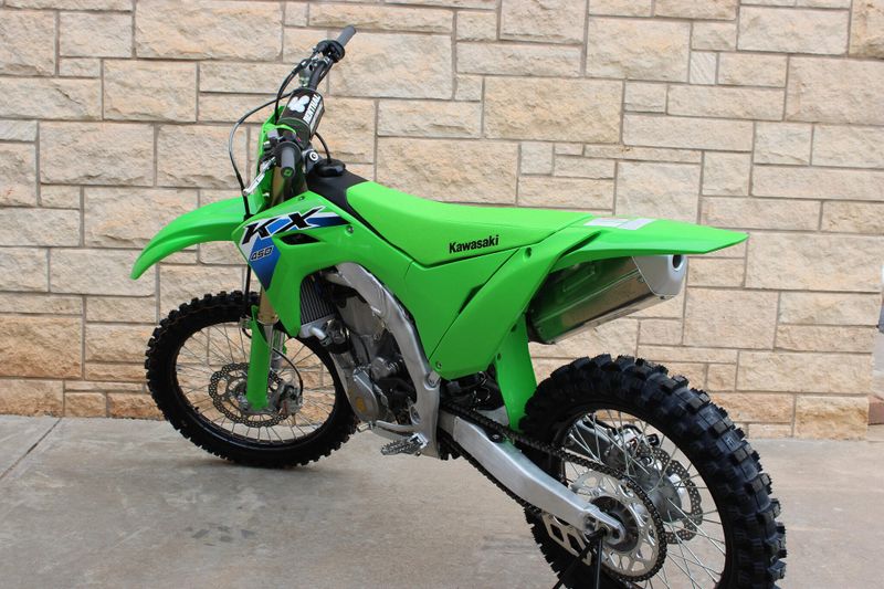 New 2026 Kawasaki KX450 LIME GREEN Image 12