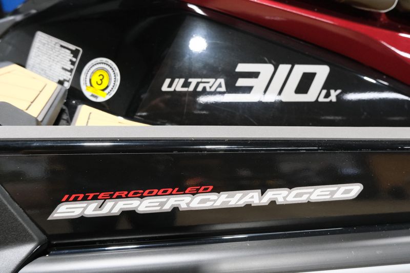NEW 2026 KAWASAKI JET SKI ULTRA 310LX Image 4